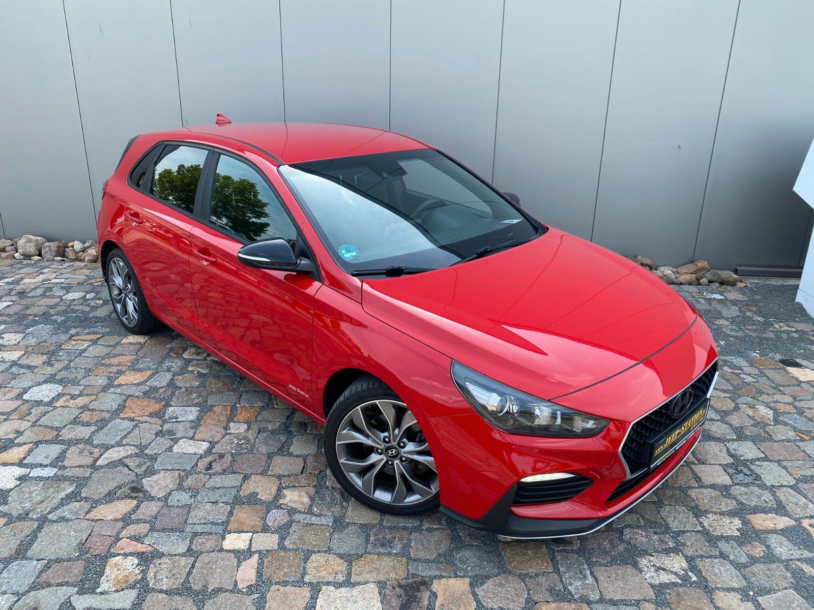 Hyundai i30 N LINE CAR PLAY SITZ-LENKRAD-HZG SCHECKHEFT