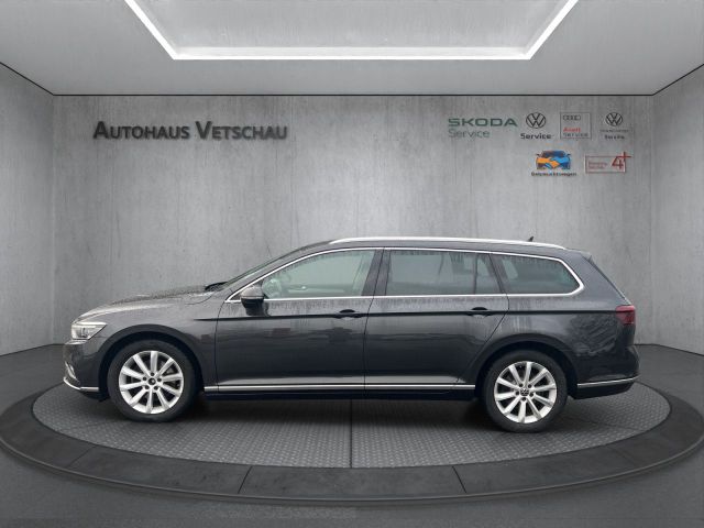 Passat Variant 2.0 TDI Elegance Bluetooth Navi