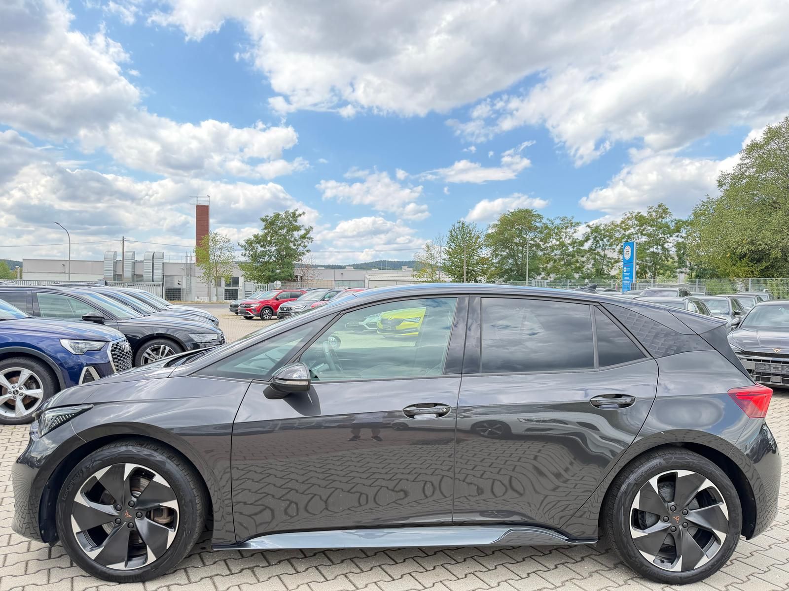 Cupra Born 170kW ACC Kamera HUD PILOT M+ imagem 2