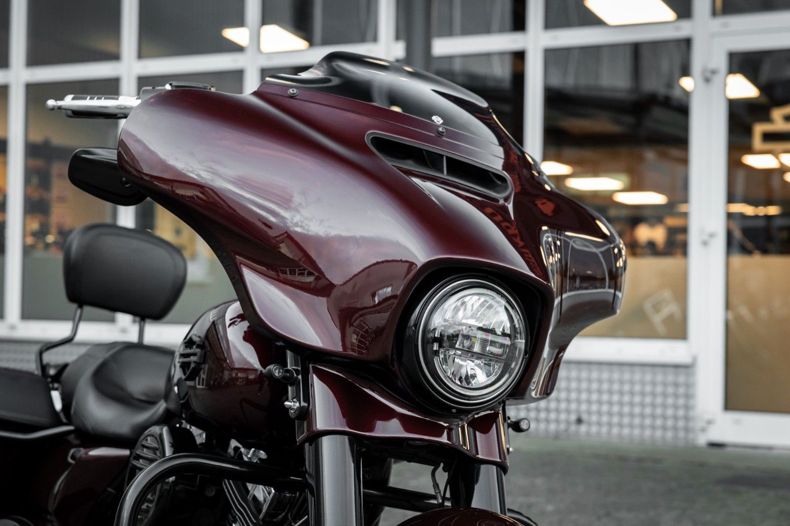 Fahrzeugabbildung Harley-Davidson STREET GLIDE SPECIAL FLHXS - APE - KessTech -
