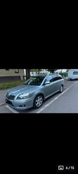 Toyota Avensis Combi Executive 2,2-l-D-CAT Executive - Toyota Avensis aus 2007 mit Diesel-Antrieb