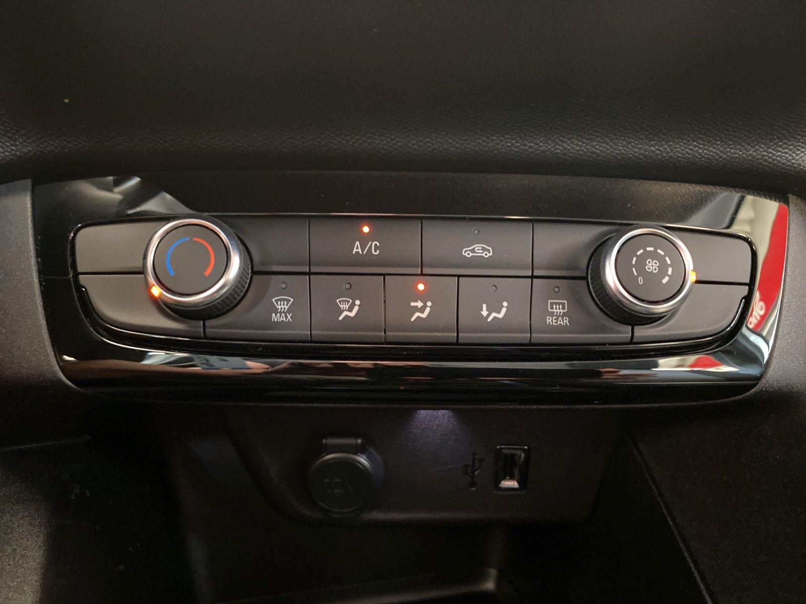 Fahrzeugabbildung Opel Corsa F Edition