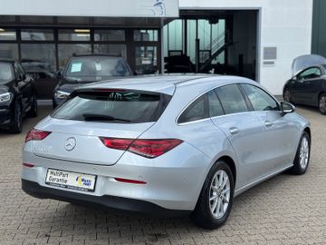 Mercedes CLA 180 Shooting Brake - 4