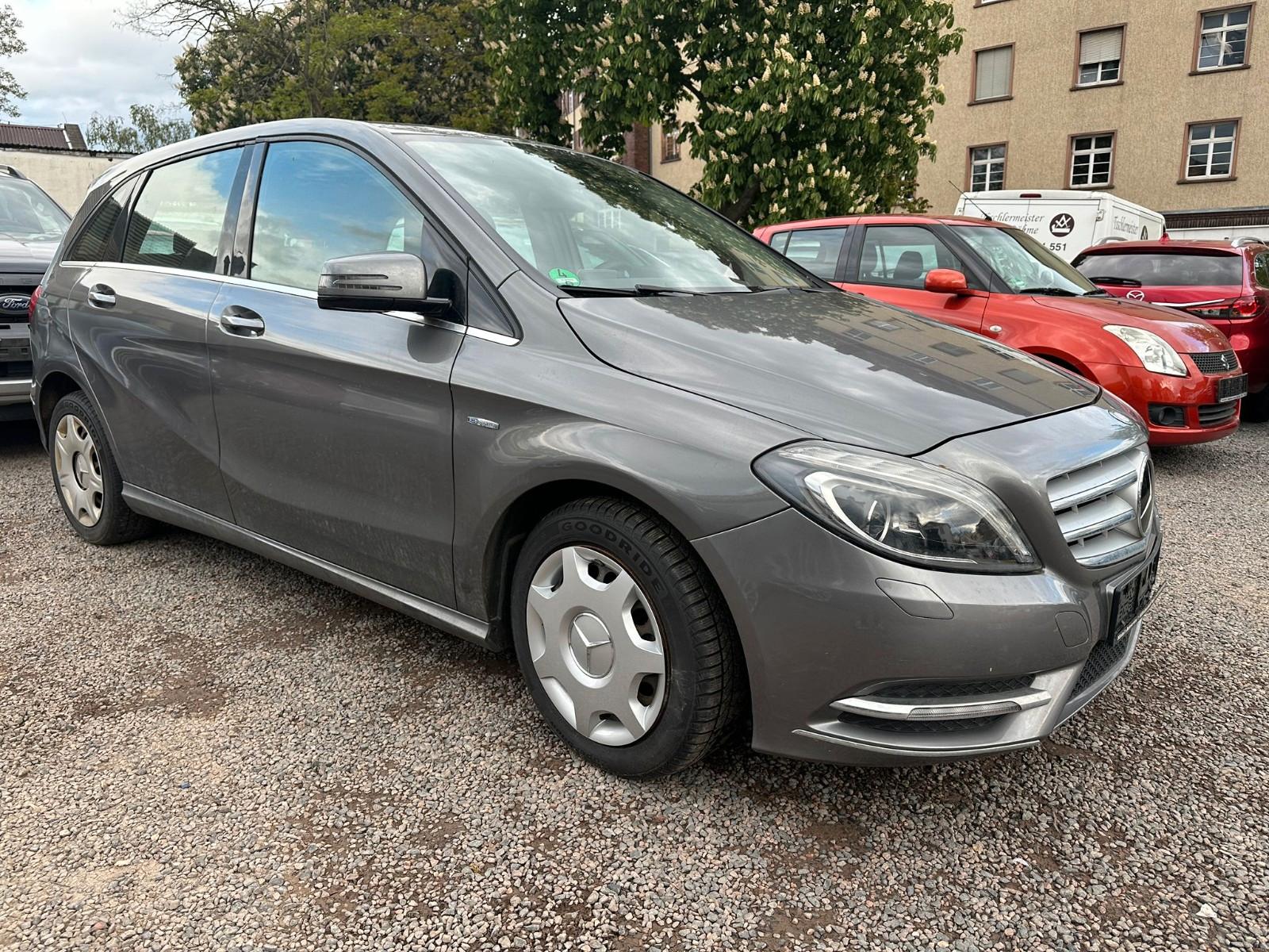 Mercedes-Benz B 180 B B 180 CDI