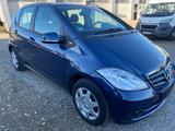 Mercedes-Benz A 160 BlueEFFICIENCY Klima,Sitzheizung,Radio Nav - Mercedes-Benz A-Class: Radio