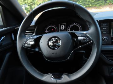 Fotografie 12 des Skoda Kamiq Ambition 1.0 TSi Klima, SmartLink, Pano