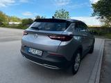 Opel Grandland (X) 1.2 Turbo 96kW 120 Jahre Auto ... - Opel Grandland (X): Von Privat