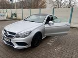 Mercedes-Benz E 350 d Sport Edition Autom. Sport Edition - Mercedes-Benz E 350: Silber, Standheizung