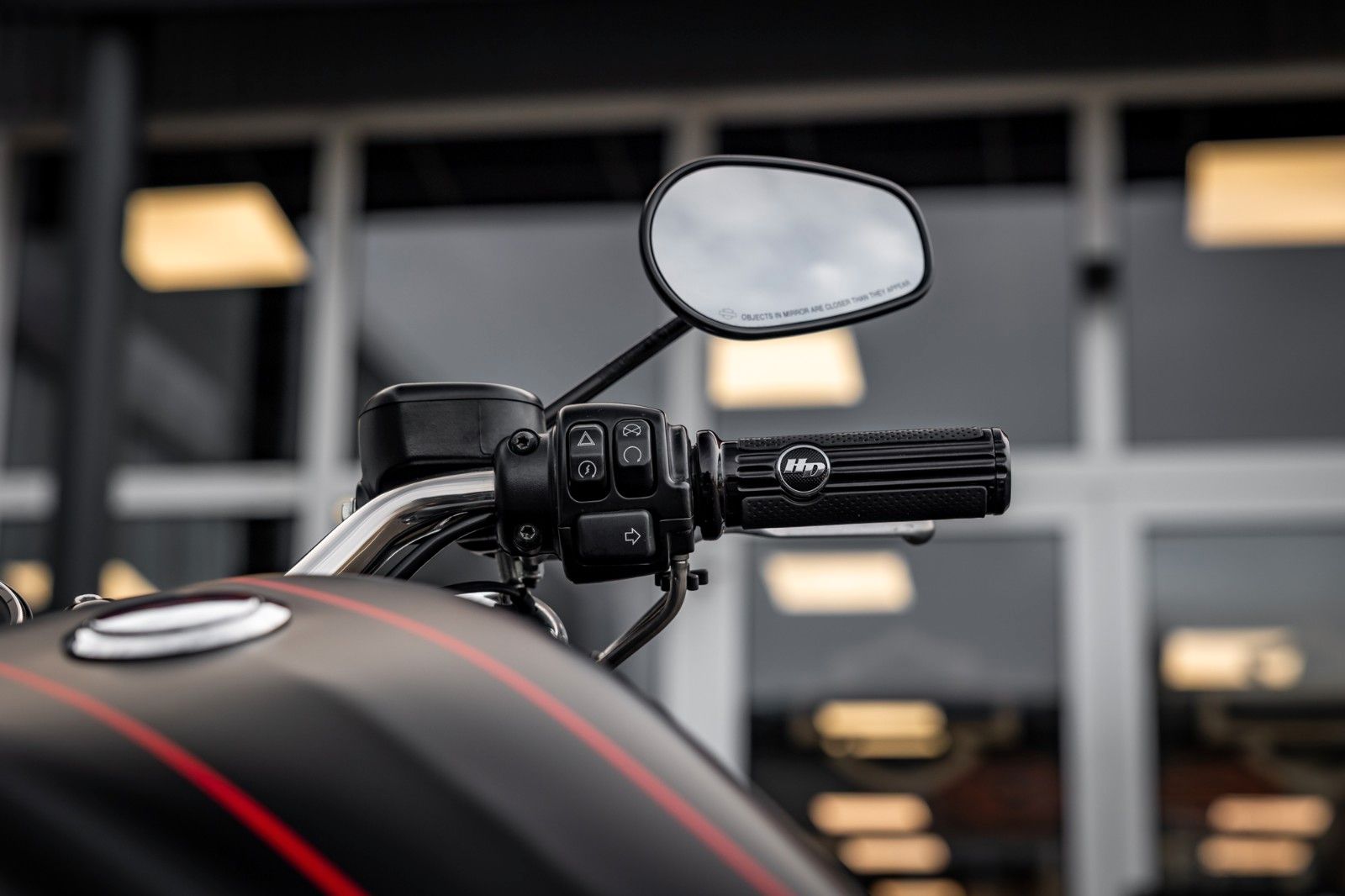 Fahrzeugabbildung Harley-Davidson XL1200CX Sportster Roadster - PENZL V2 -