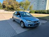 Ford Focus 1.6  5-Türer  Gepflegt  Scha... - Ford Focus: Türer