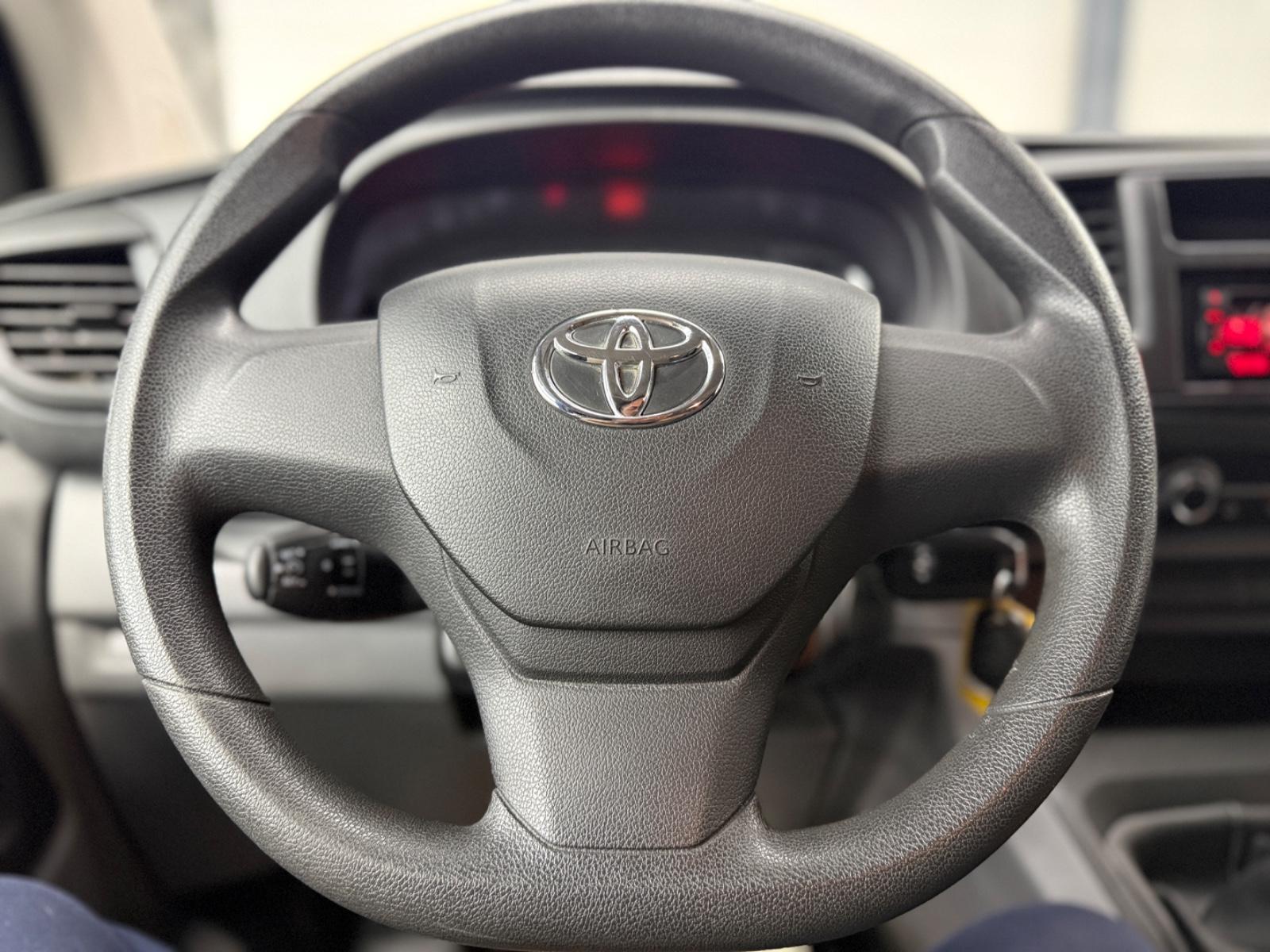 Toyota Proace L1 9-SITZER*2.HAND*KLIMA*TÜV NEU*8-FACH