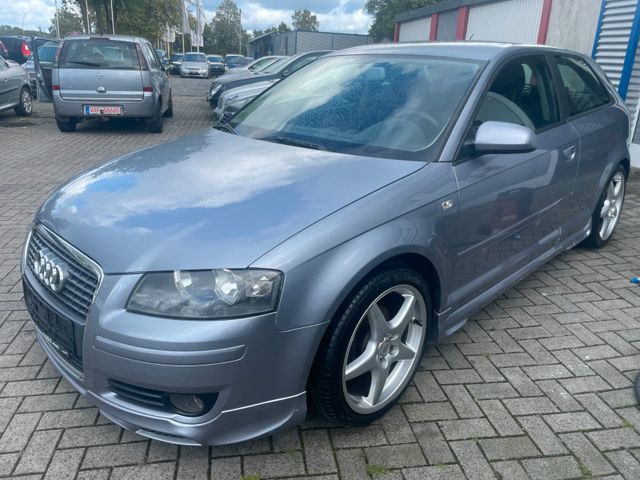 Audi A3 1.6 FSI Attraction Ats-----Sportline----