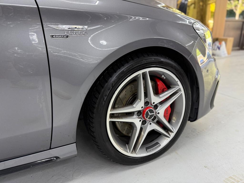 Mercedes-Benz CLA 45 AMG