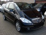 Mercedes-Benz A 160 Elegance Autom / Anhängerkupplung - Mercedes-Benz A 160 aus 2010