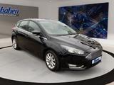 Ford Focus 1.5 EcoBoost Titanium Titanium Xenon+PDC - Ford Focus: Titanium X