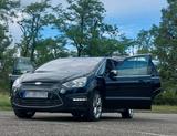 Ford S-Max X-Titanium - Ford S-Max in Freiburg