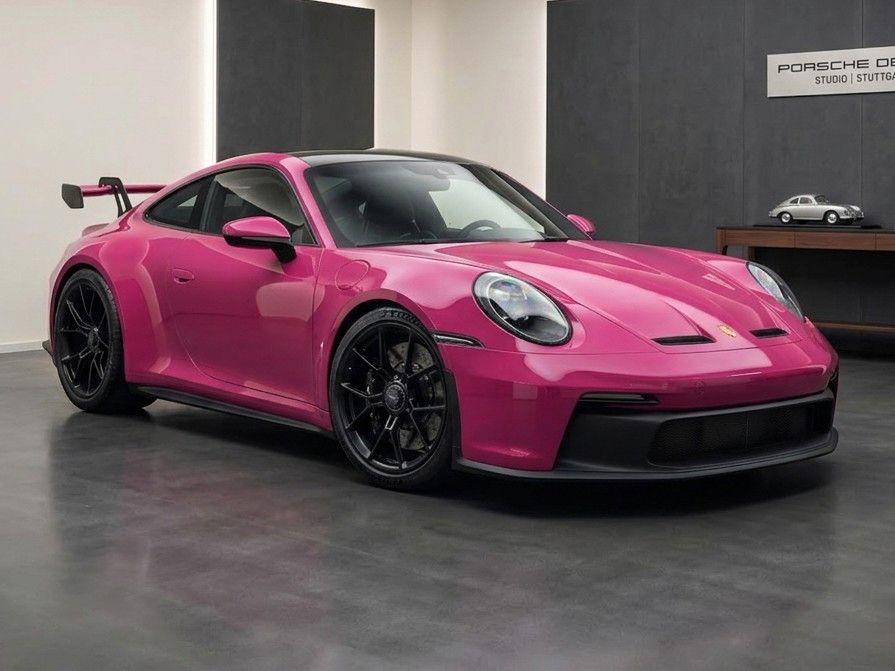 Image of Porsche 992