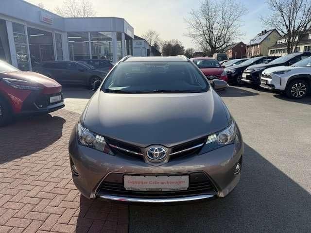 Toyota Auris Hybrid Edition