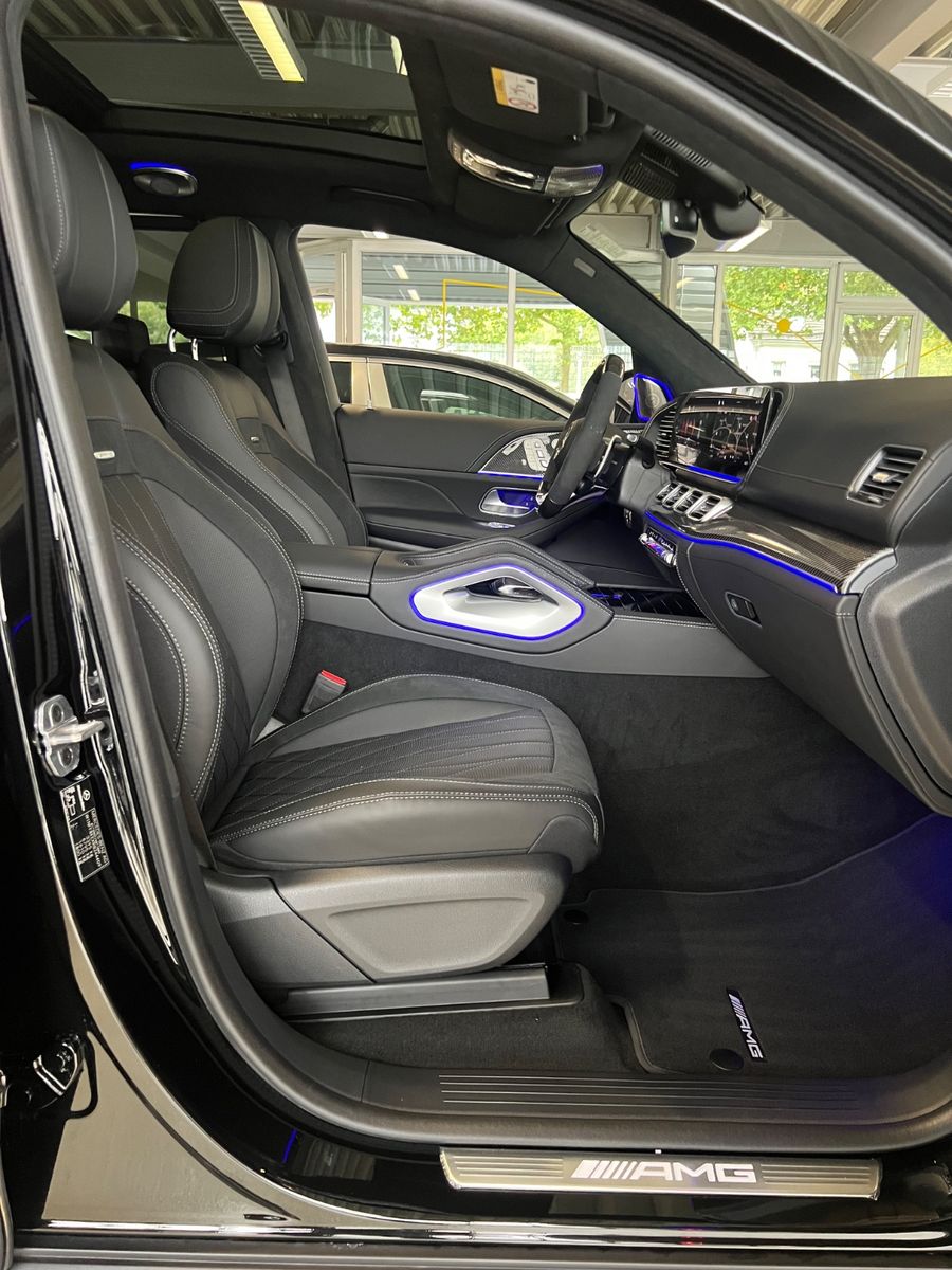 Fahrzeugabbildung Mercedes-Benz GLS 63 AMG 4 Matic*CARBON*3D BURMESTER*NEUWERTIG