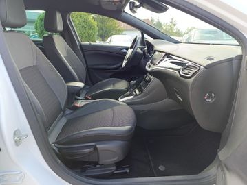 Opel Astra - 9