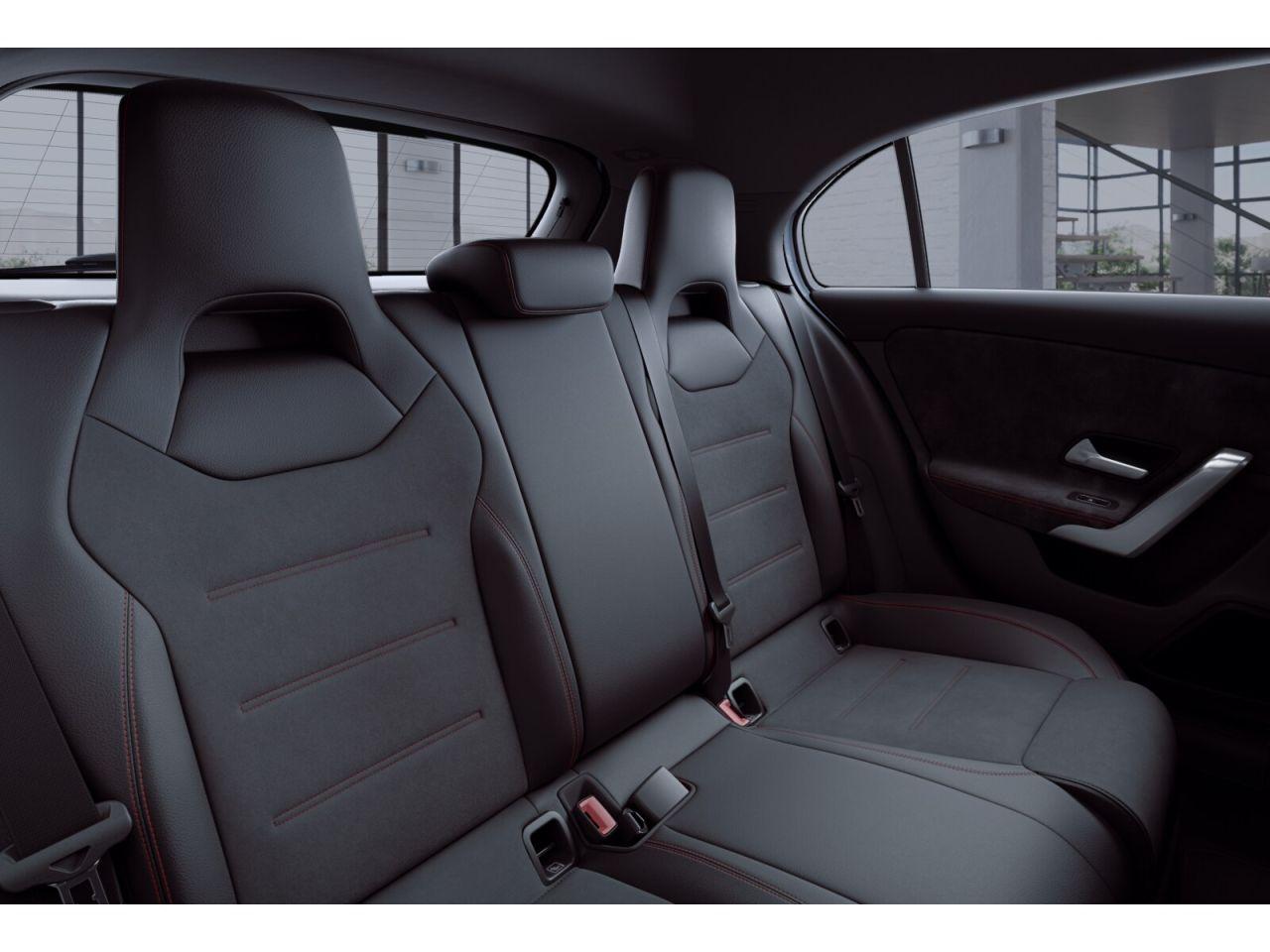 Mercedes-Benz AMG A 35 4M DISTRONIC Panorama MULTIBEAM LED