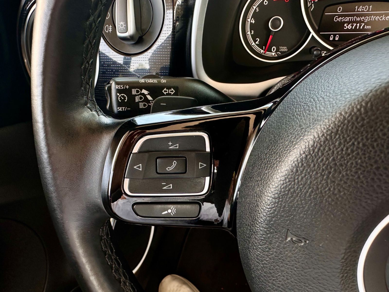 Volkswagen Beetle Cabriolet Design BMT / Start-Stopp foto 18