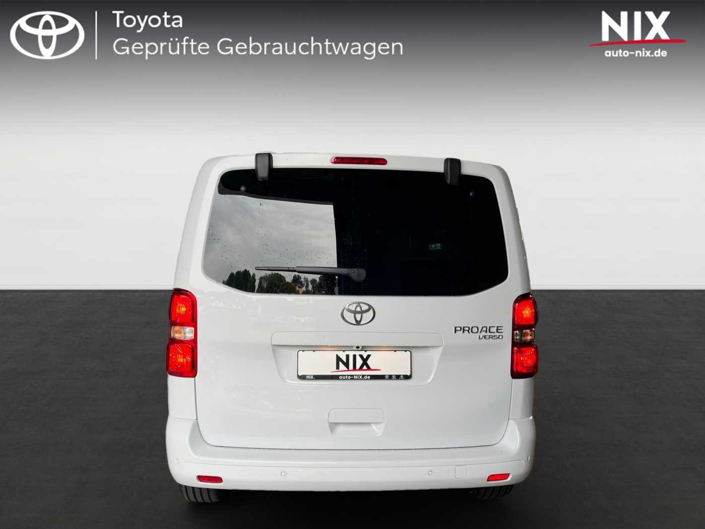 Toyota Proace Verso 2.2 D AT Teamplayer L1 8-Sitzer