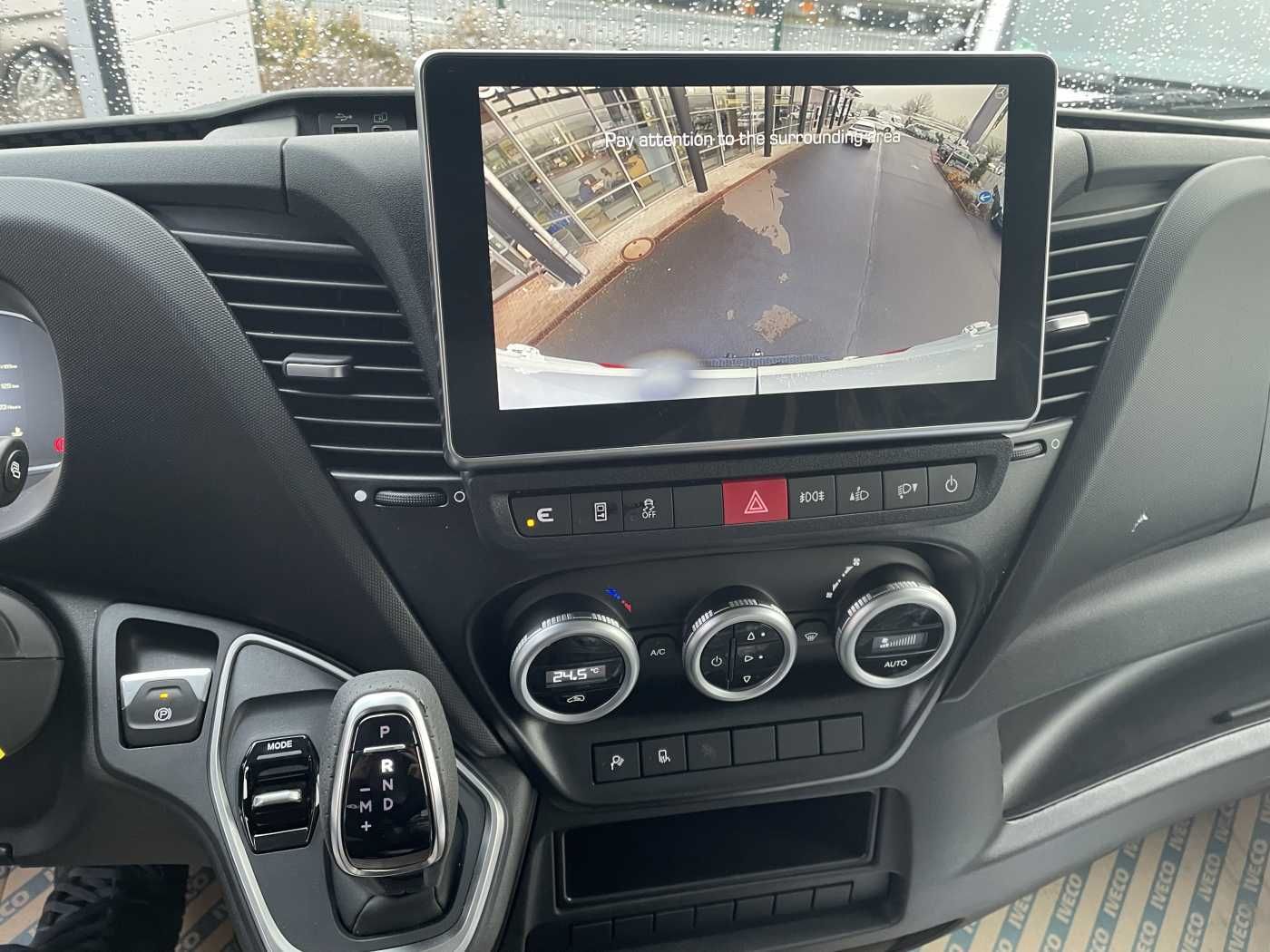Fahrzeugabbildung Iveco Daily 35S18 A8 3.0L *AHK*Automatik*LED*Standh*