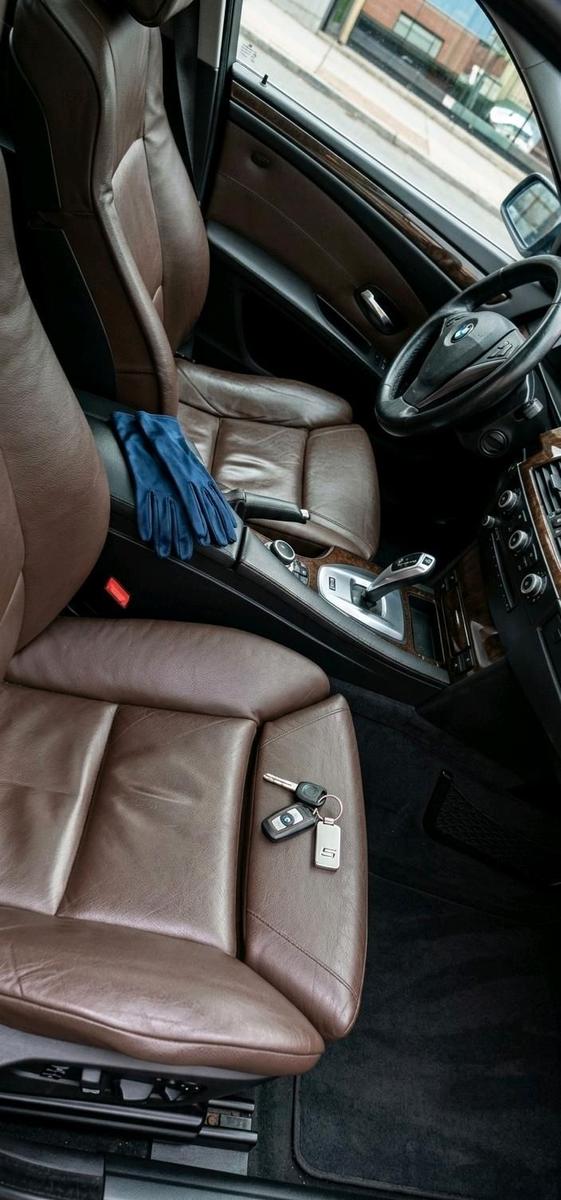 BMW 523 2009 — photo 8