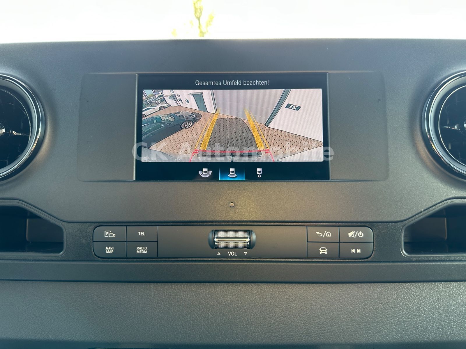 Fahrzeugabbildung Mercedes-Benz Sprinter III Kasten 317 CDI/Mixto/4 Sitze/Navi