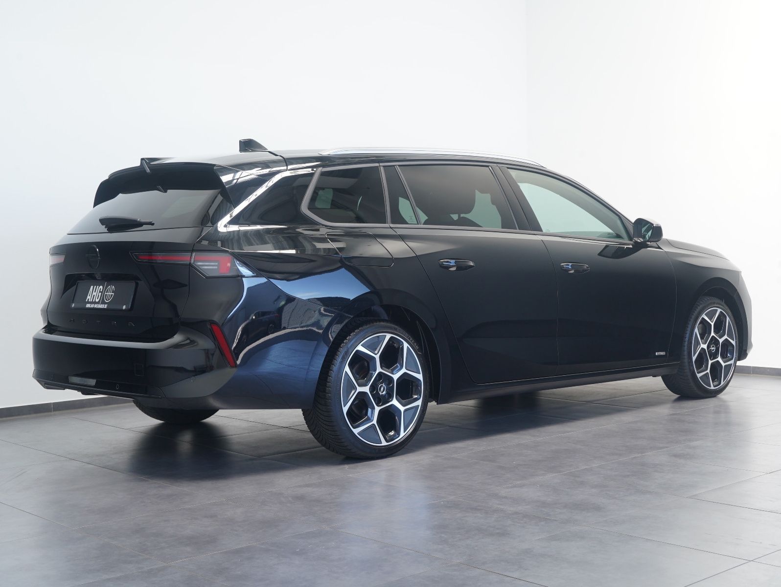 Fahrzeugabbildung Opel Astra L 1.5 D Sports Tourer GS Line PANO