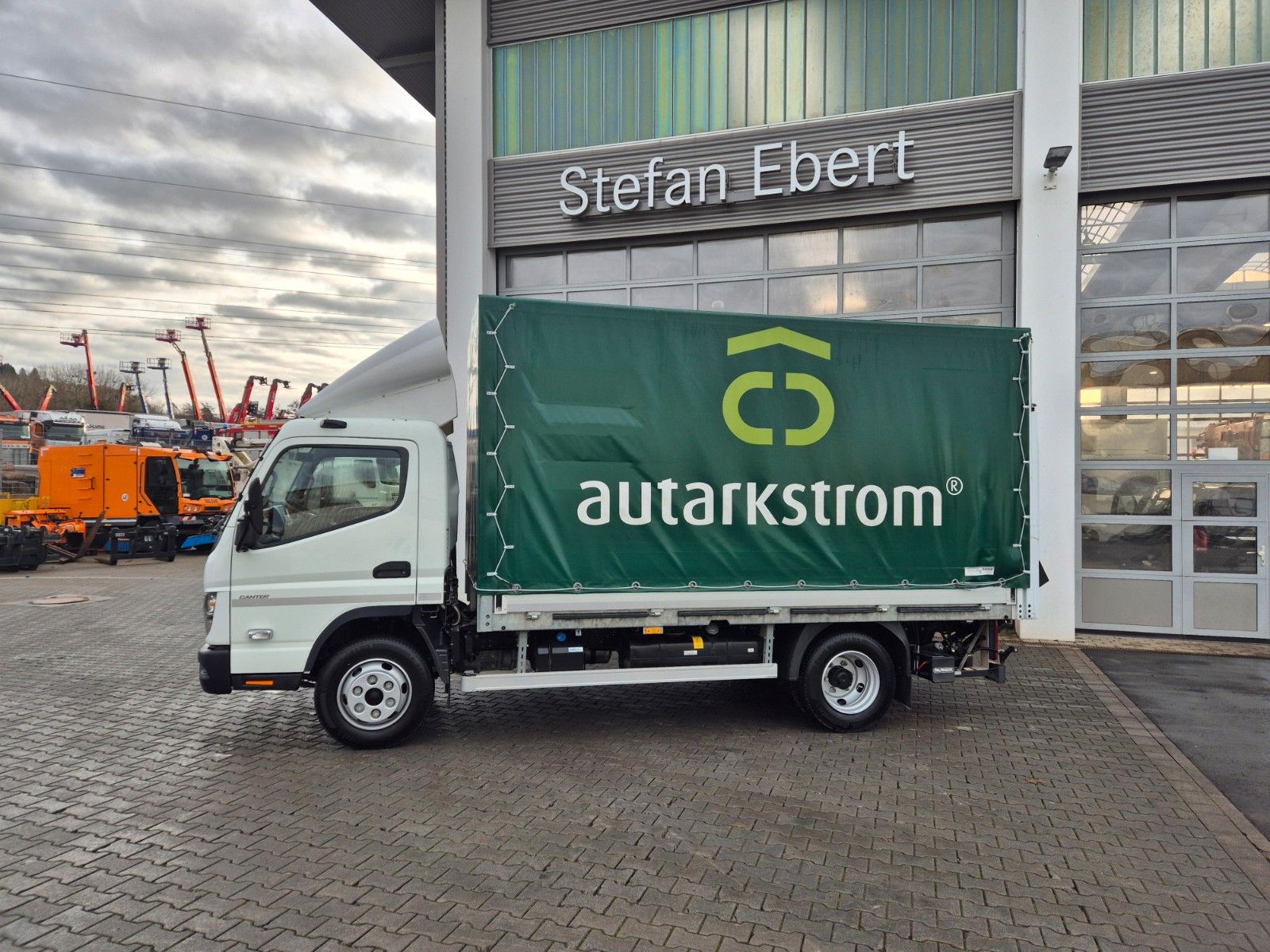 Fahrzeugabbildung Mitsubishi Canter 7C15 LBW Klima Navi Kamera AHK