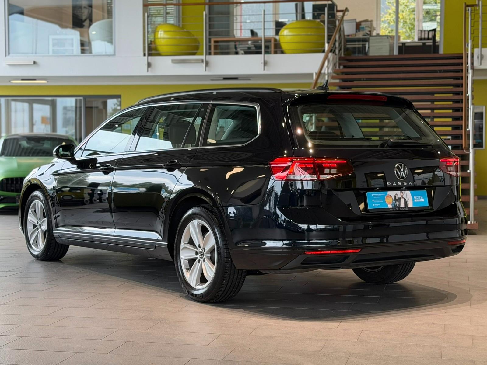Volkswagen Passat Business*Massage*ACC*HUD*AHK*, миниатюра 3