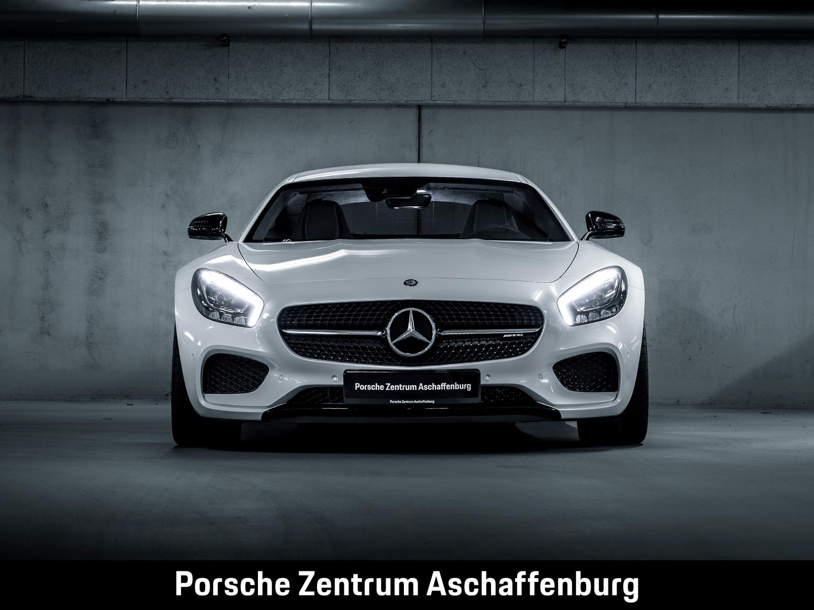 Mercedes-Benz AMG GT S Night Paket Performance Sitze