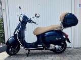 Vespa Lieblingsstück GTS Super 300 - VESPA ROLLER