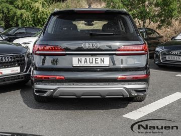Audi Q7 - 7