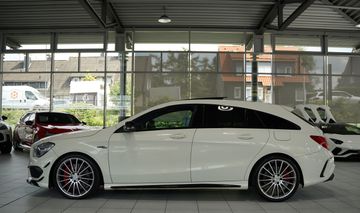 Mercedes CLA 45 AMG Shooting Brake - 11