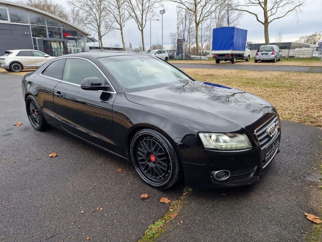 Audi A5 Coupe 2.7 TDI. Automatik