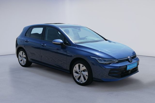 Golf VIII 1.5 TSI Life PANO+LED+17"+