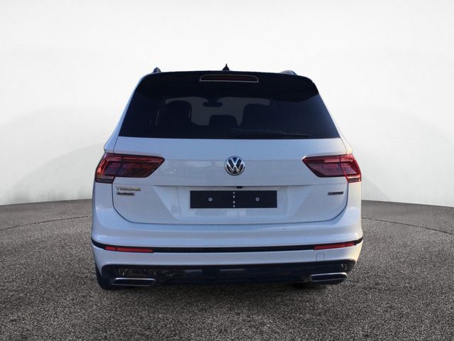 Tiguan Allspace 2.0 TDI Highline 4Motion PANO