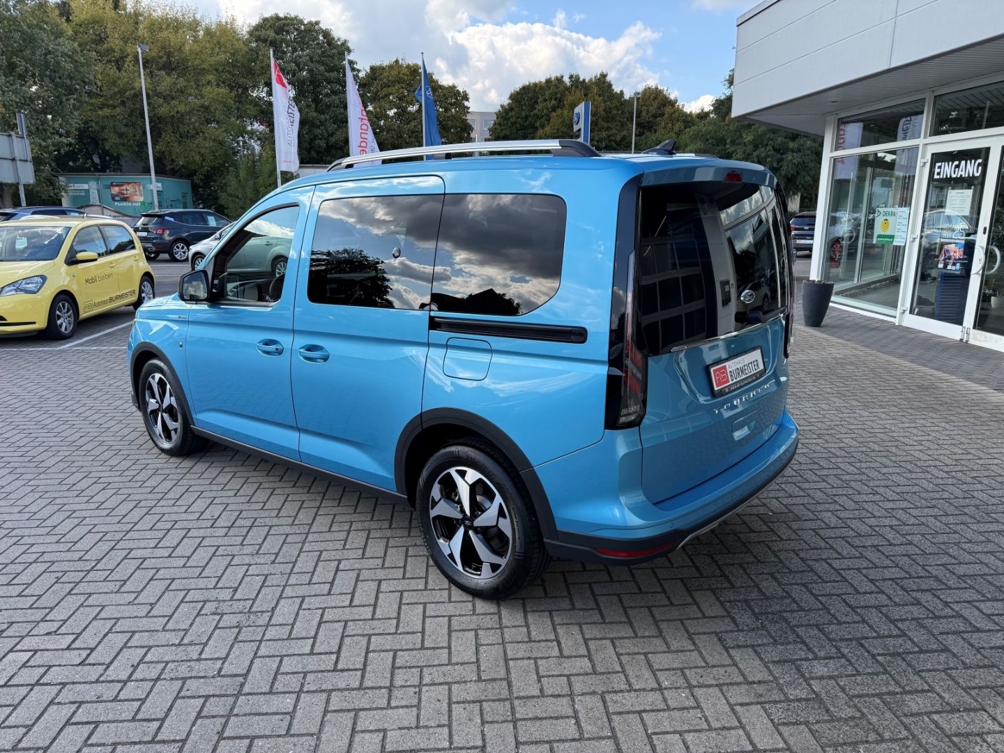 FORD Tourneo Connect 2.0 EcoBlue EU6d Active 7-Sitzer - Image 4