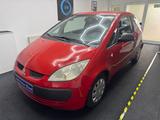 Mitsubishi Colt CZ3 1.1 Rentnerfahrzeug mit 82443 km - gebrauchte Mitsubishi Colt aus dem Jahr 2005
