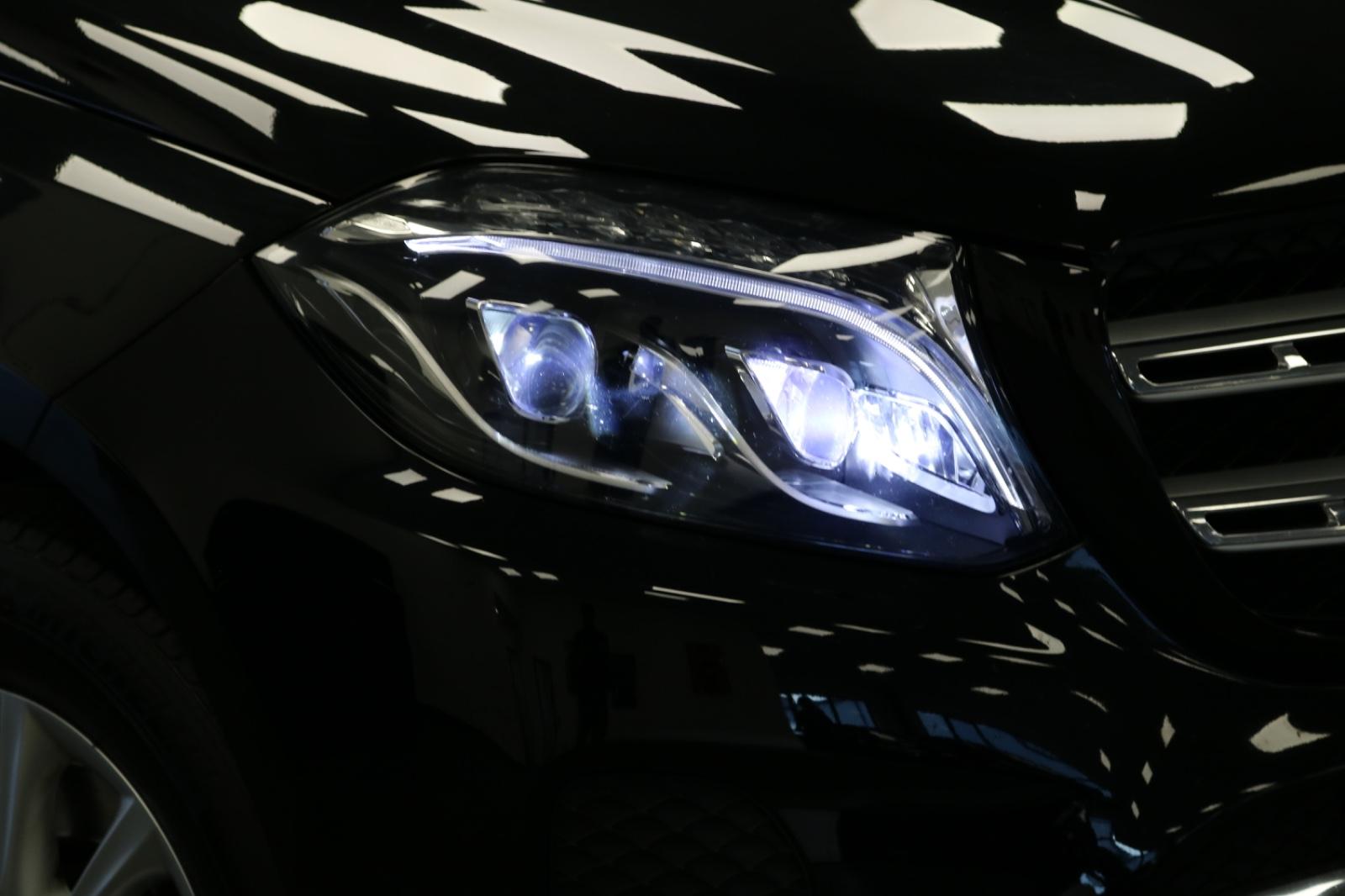 Mercedes-Benz GLS 400 4Matic/KAMERA/PANO/LEDER/7 SITZER