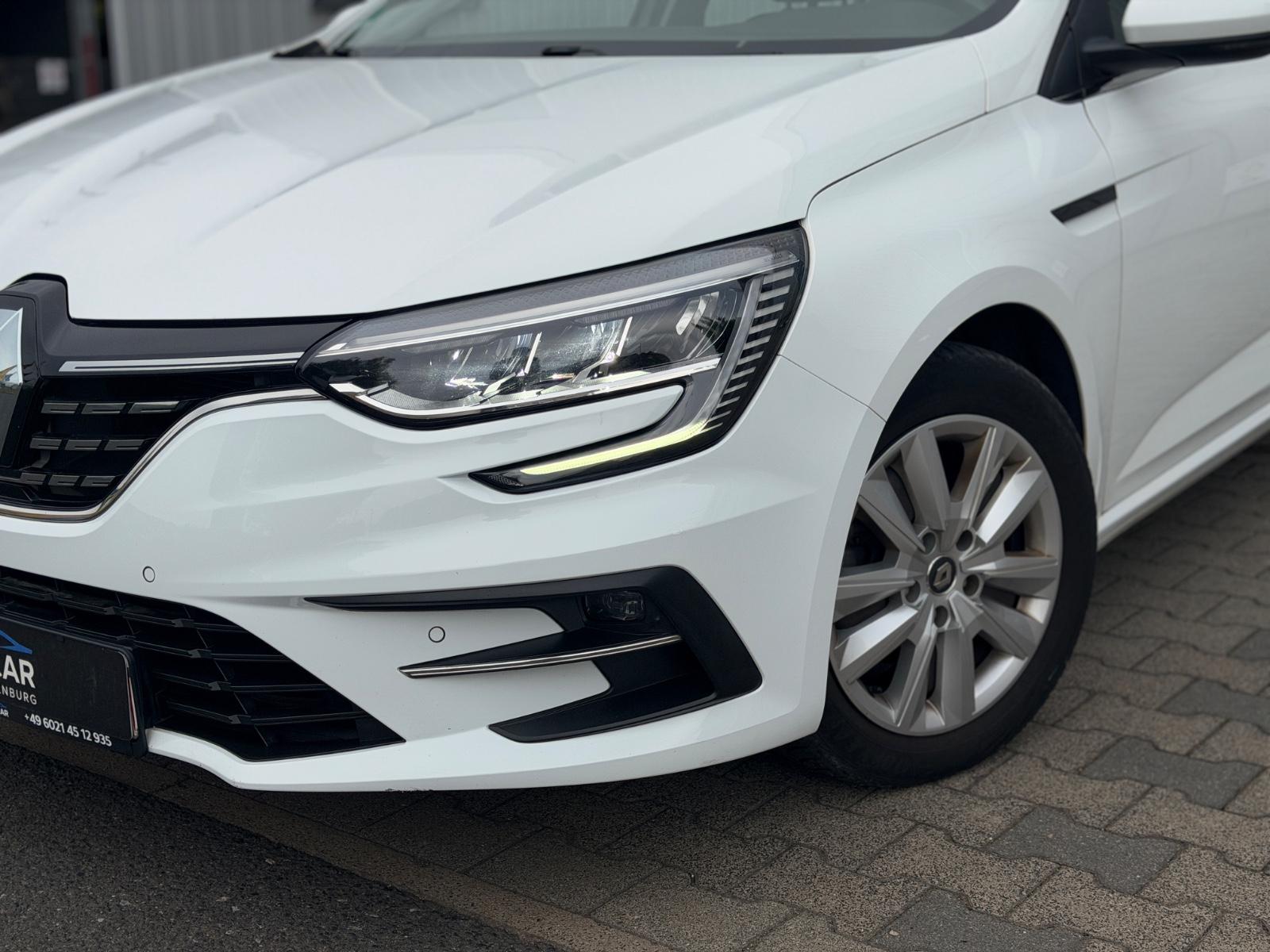 Renault Megane IV GT Automatik CarPlay Kamera AHK Spur