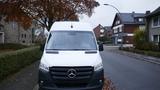 Mercedes-Benz Sprinter 316, L2H2, Landstrom, AHK, Einzelsitze - schwarze Mercedes-Benz Sprinter