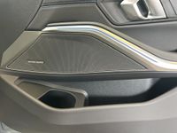 BMW 330 - Vorschau Bild 22