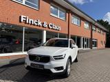 Volvo XC40 T2 Momentum Core - Volvo XC40: Momentum Core