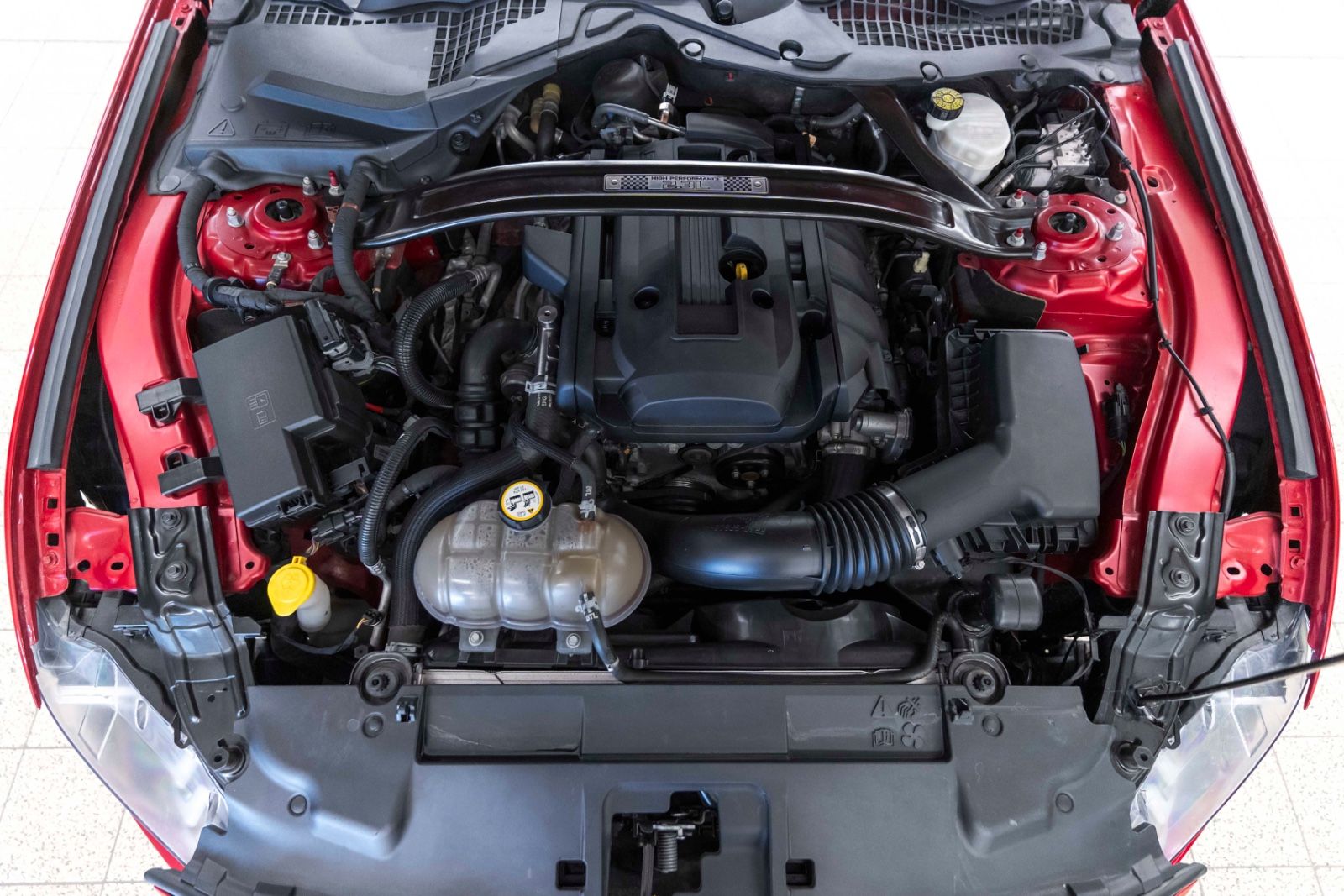 Fahrzeugabbildung Ford Mustang 2.3 HIGH PERFORMANCE ACC KAM TOTW LEDER