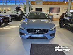 Foto Nummer 2: VOLVO V60