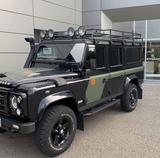 Land Rover Defender 110  SVX 60 Anniversary limited edition - Land Rover Defender: Edition